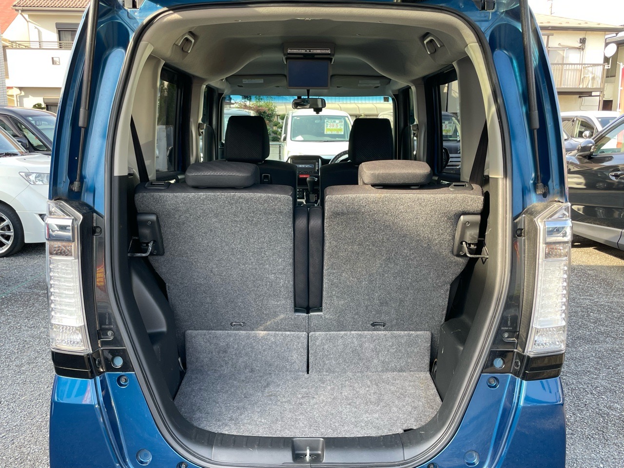 ホンダ N-BOXカスタムの画像18