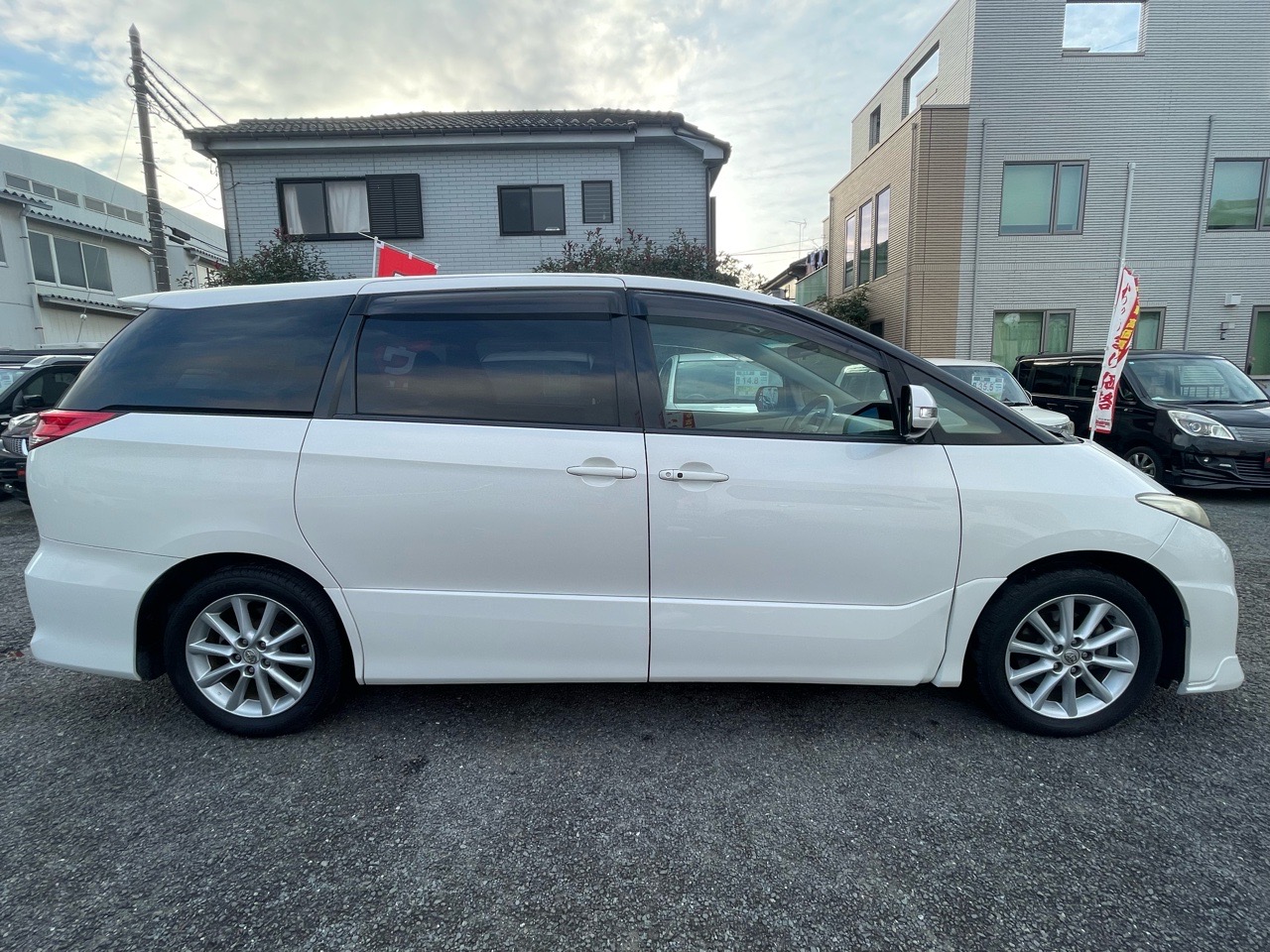 トヨタ エスティマの画像12