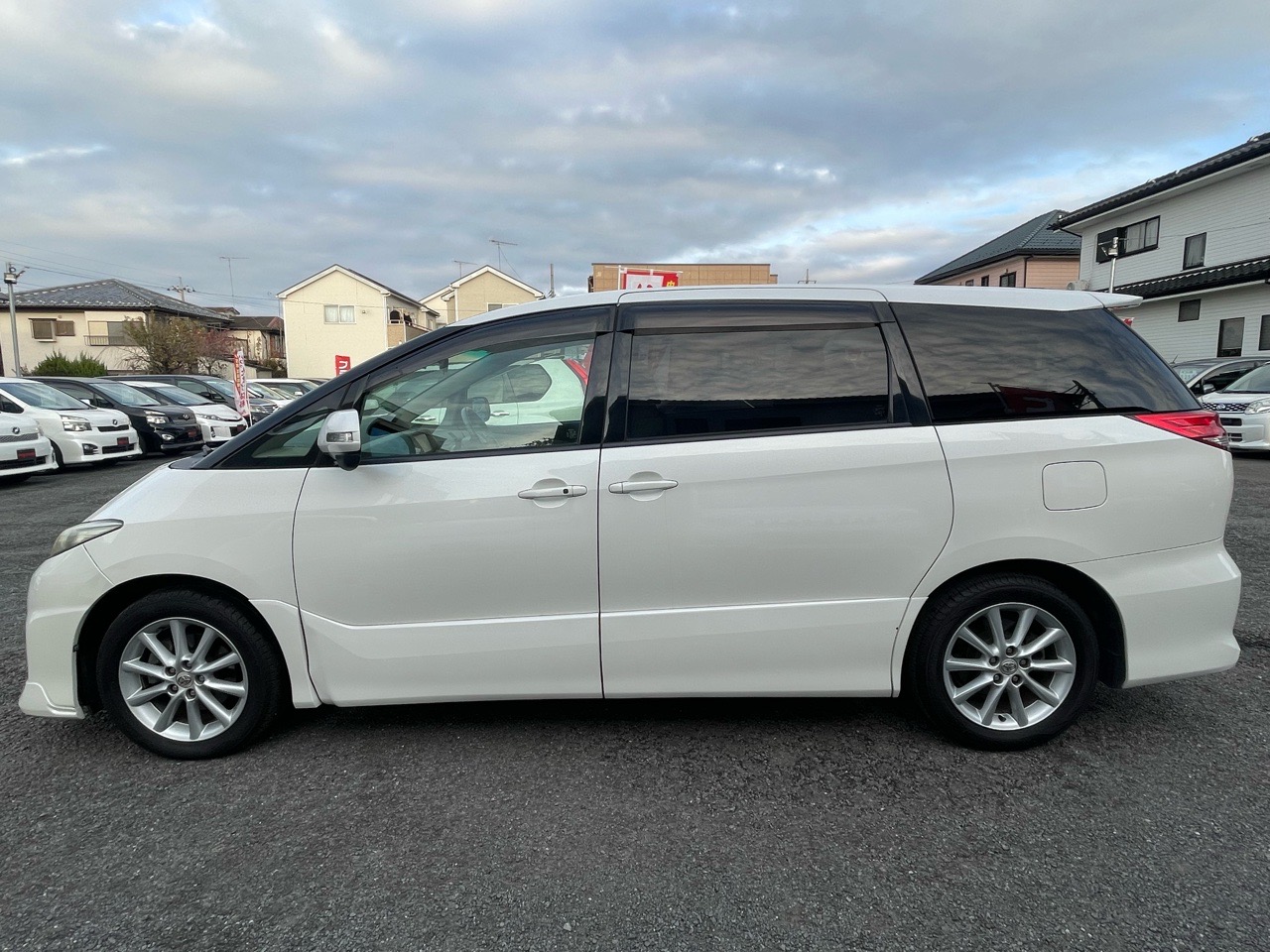 トヨタ エスティマの画像14