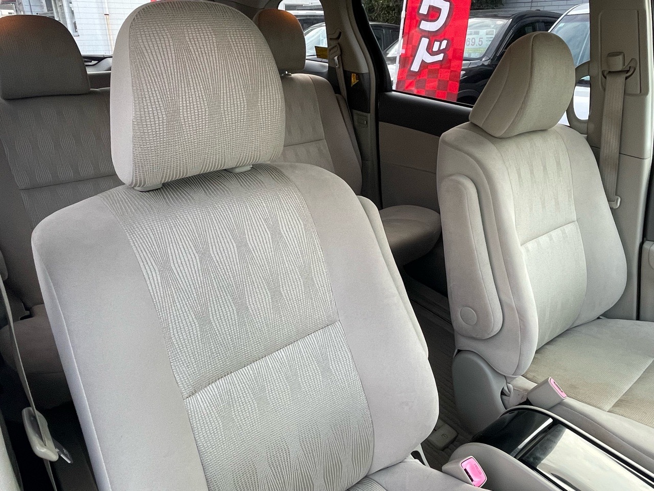 トヨタ エスティマの画像15