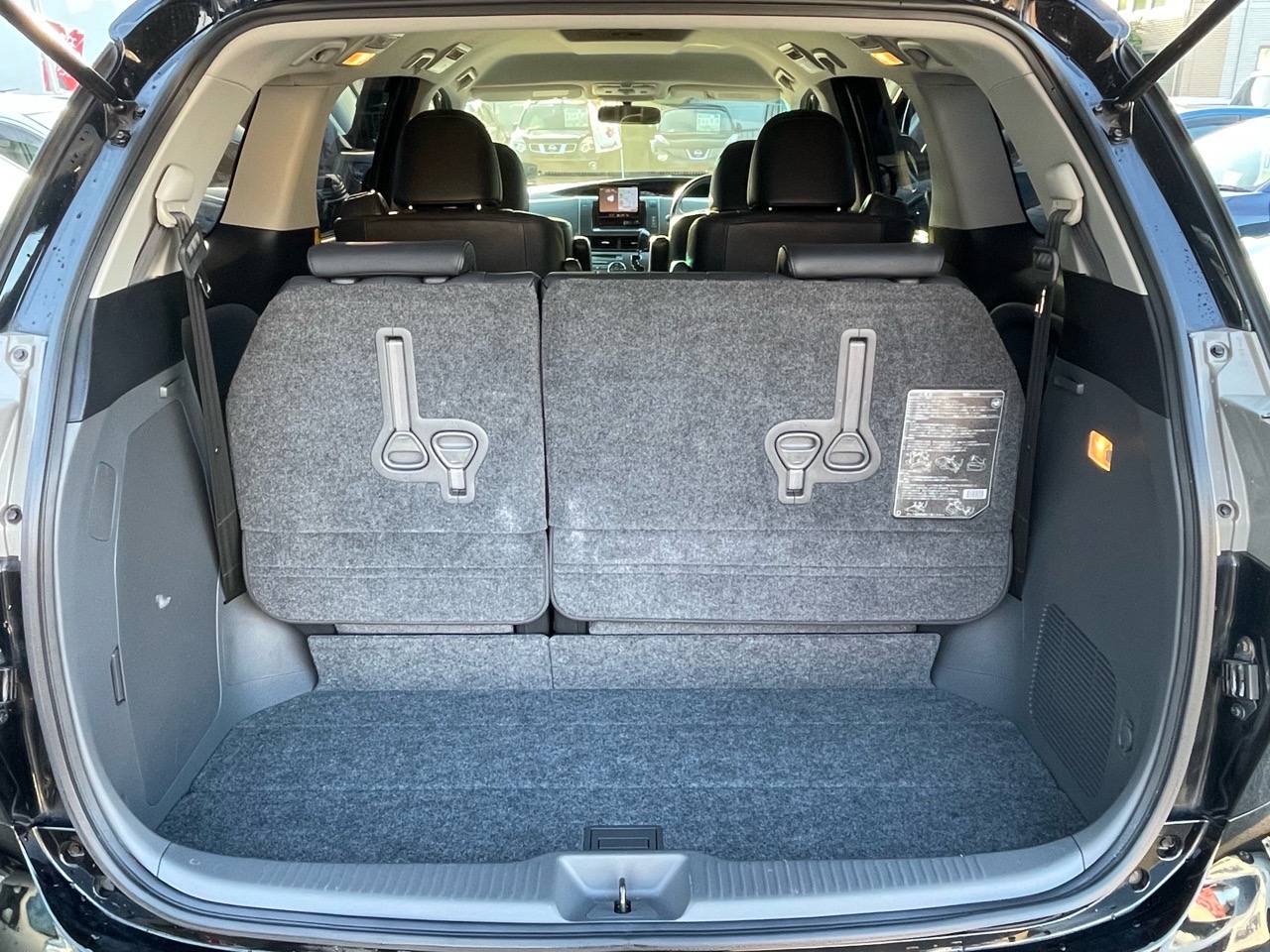 トヨタ エスティマの画像16