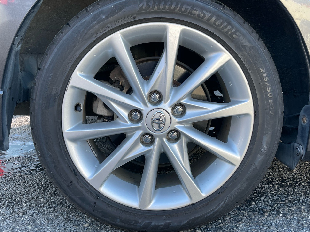 トヨタ プリウスαの画像18