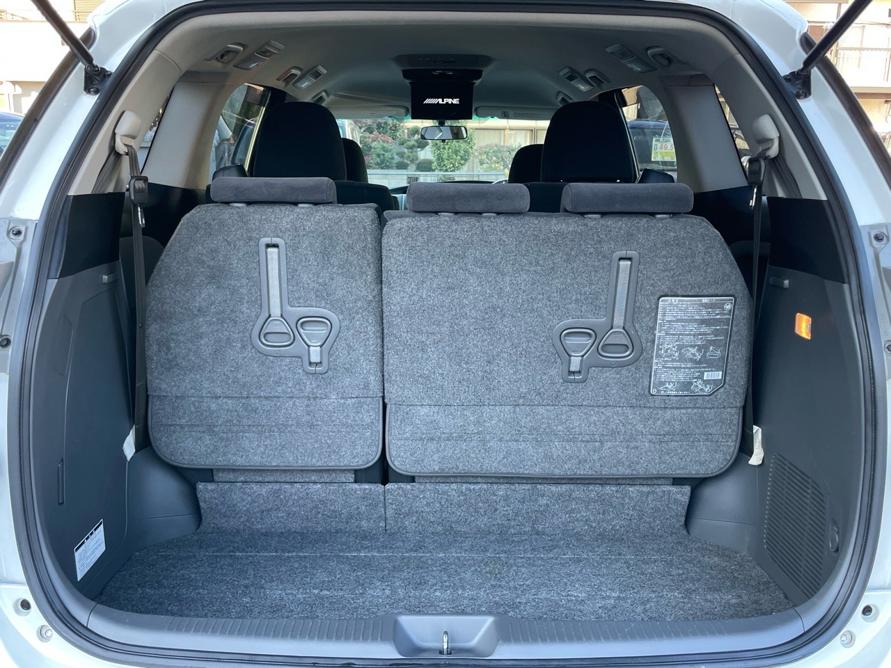 トヨタ エスティマの画像18