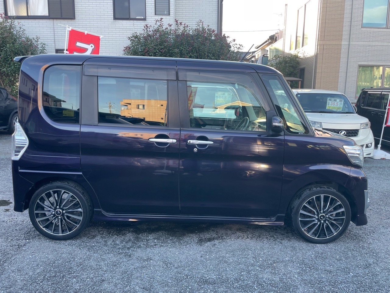 ダイハツ タントカスタムの画像12