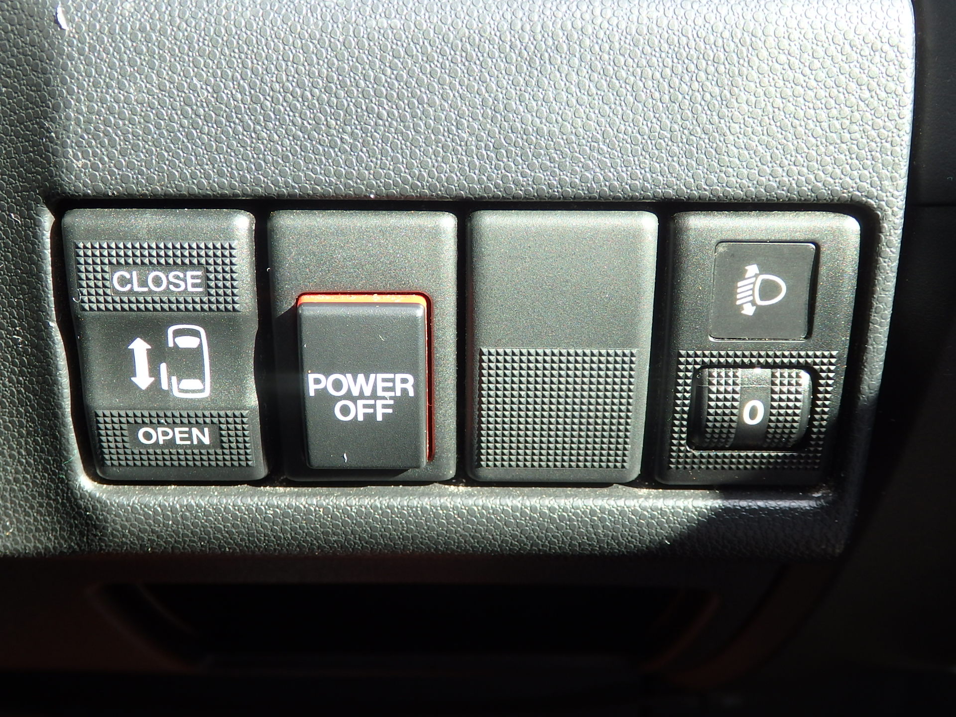 日産 ラフェスタの画像20