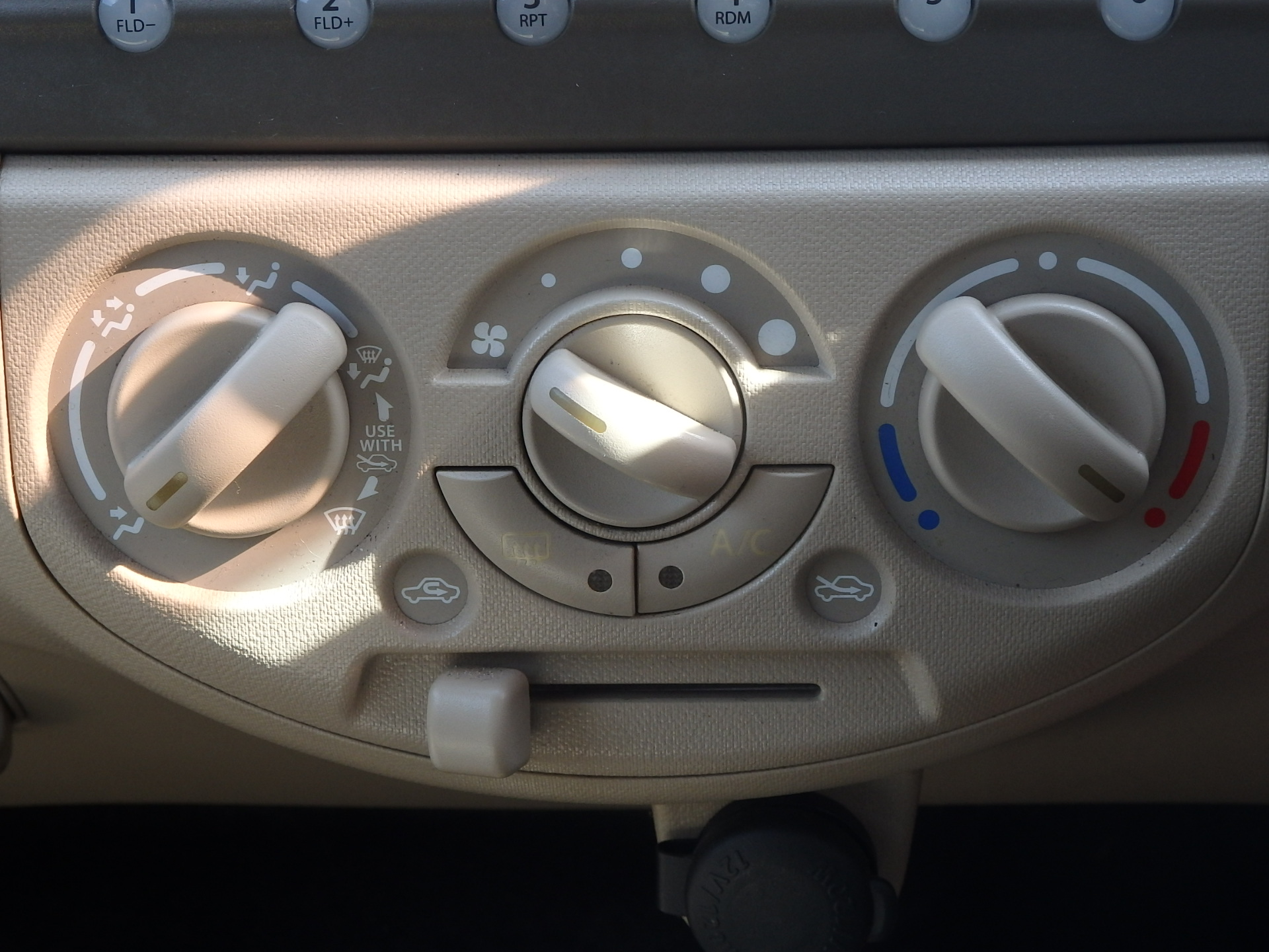 スズキ アルトエコの画像16