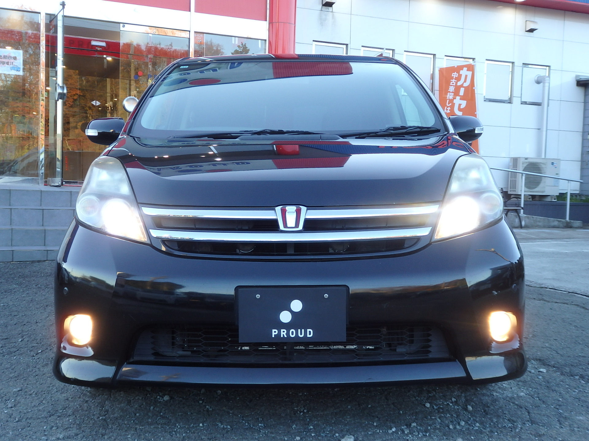 トヨタ アイシスの画像2