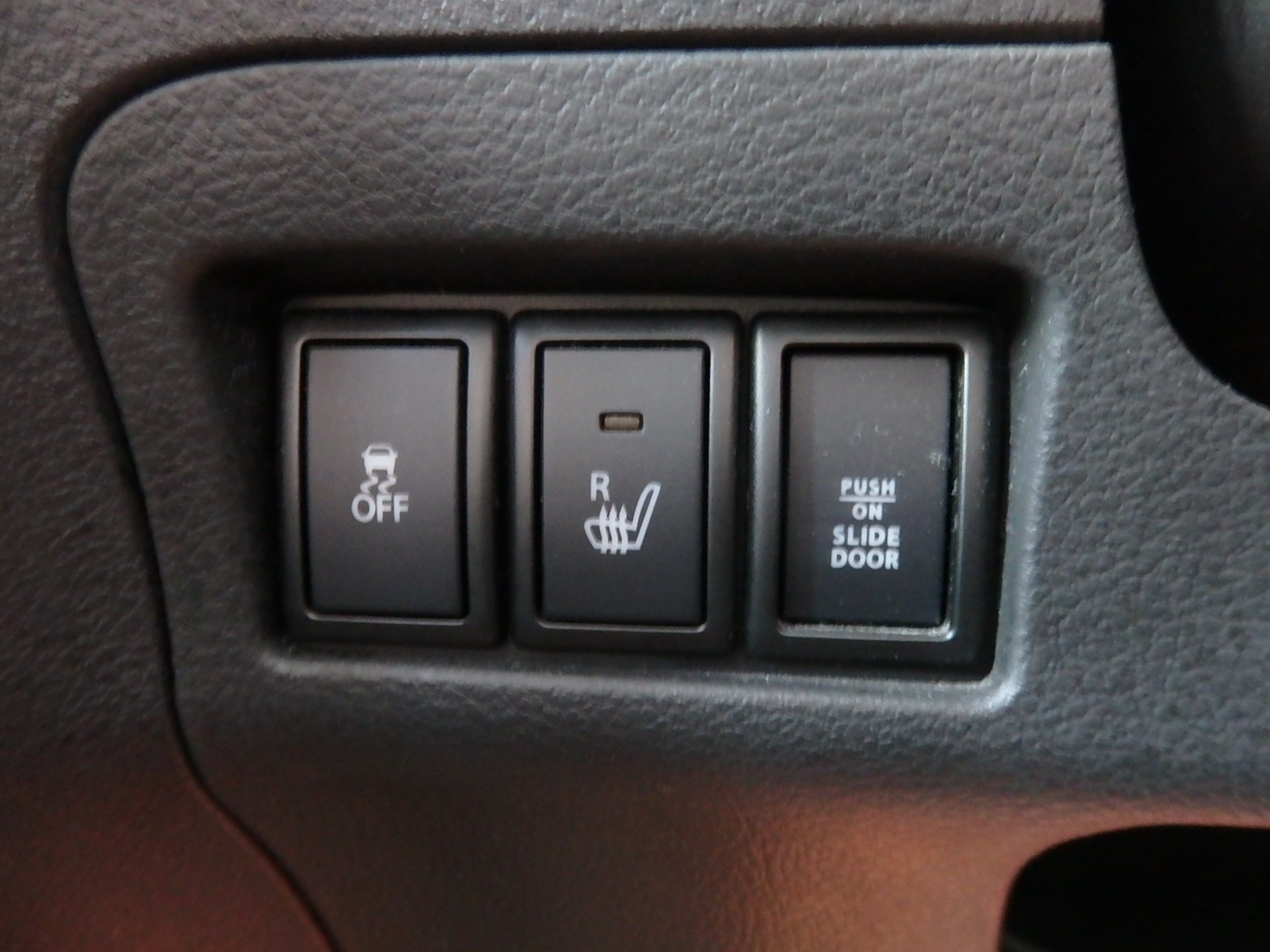 スズキ スペーシアカスタムの画像18