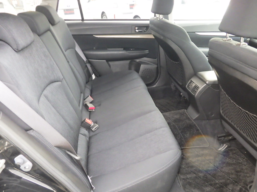 スバル レガシィツーリングワゴンの画像4