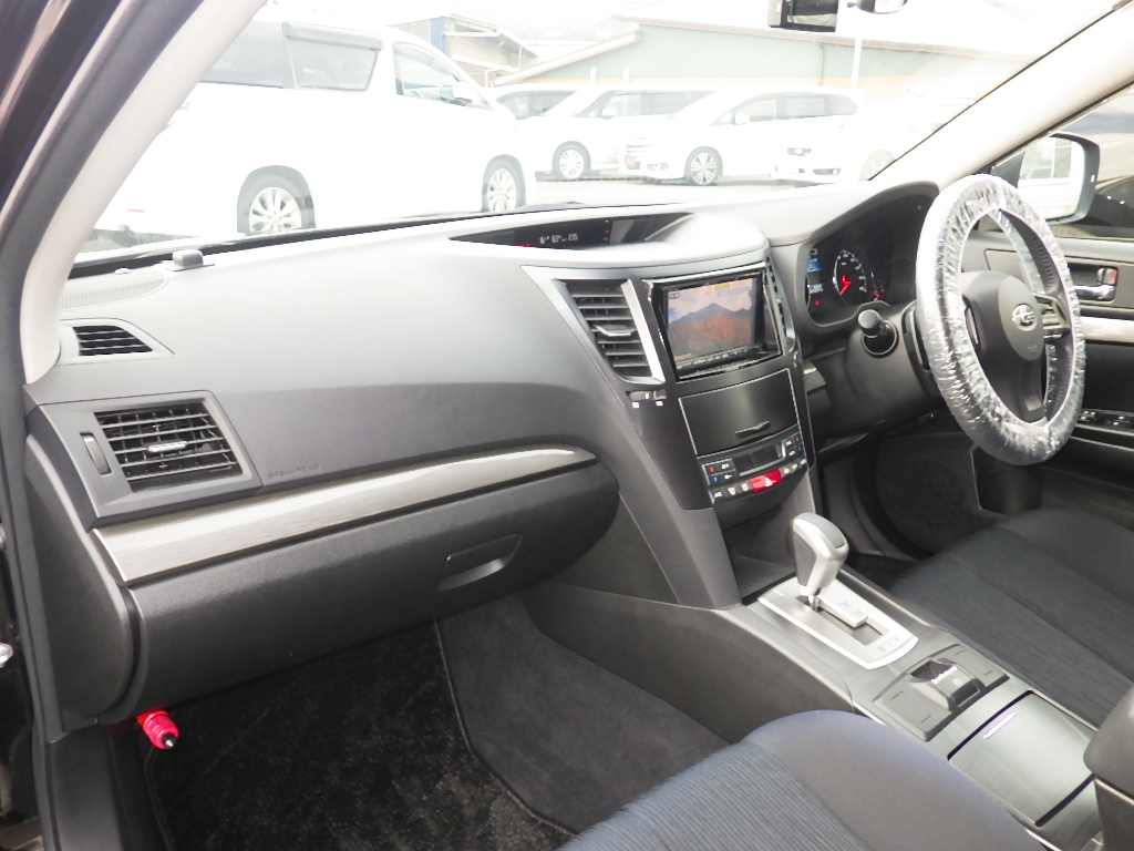 スバル レガシィツーリングワゴンの画像5