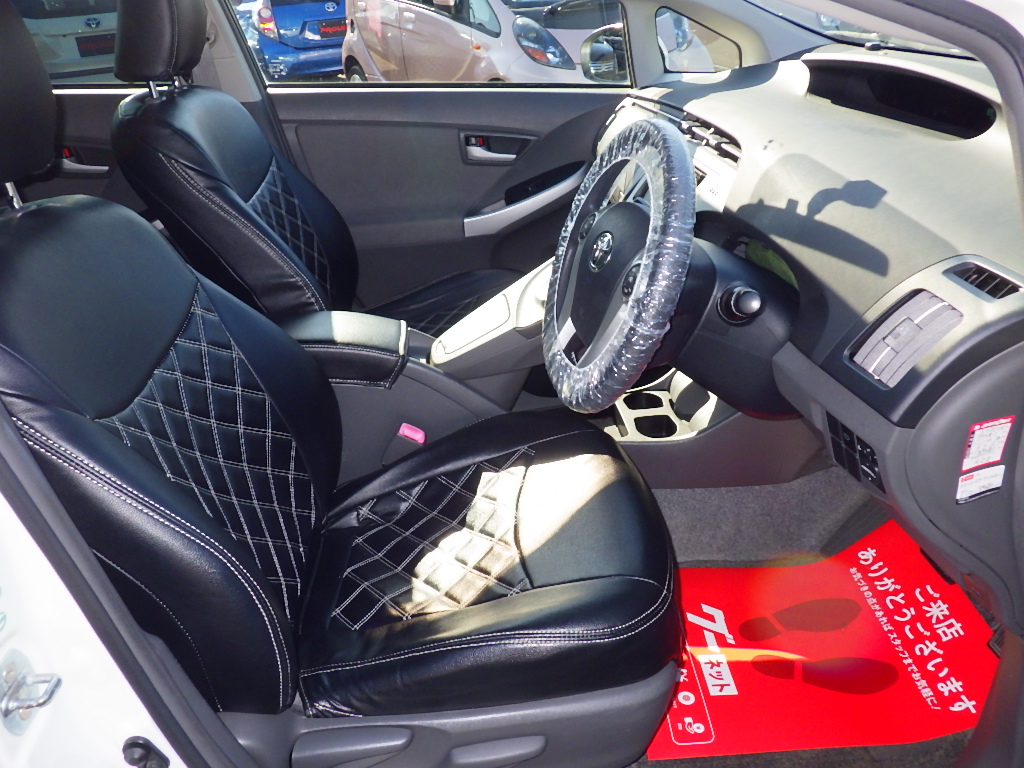 トヨタ プリウスの画像3