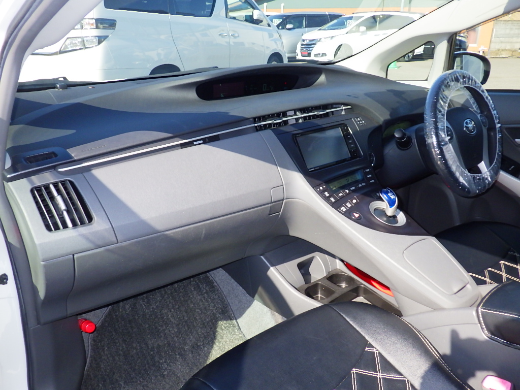 トヨタ プリウスの画像5