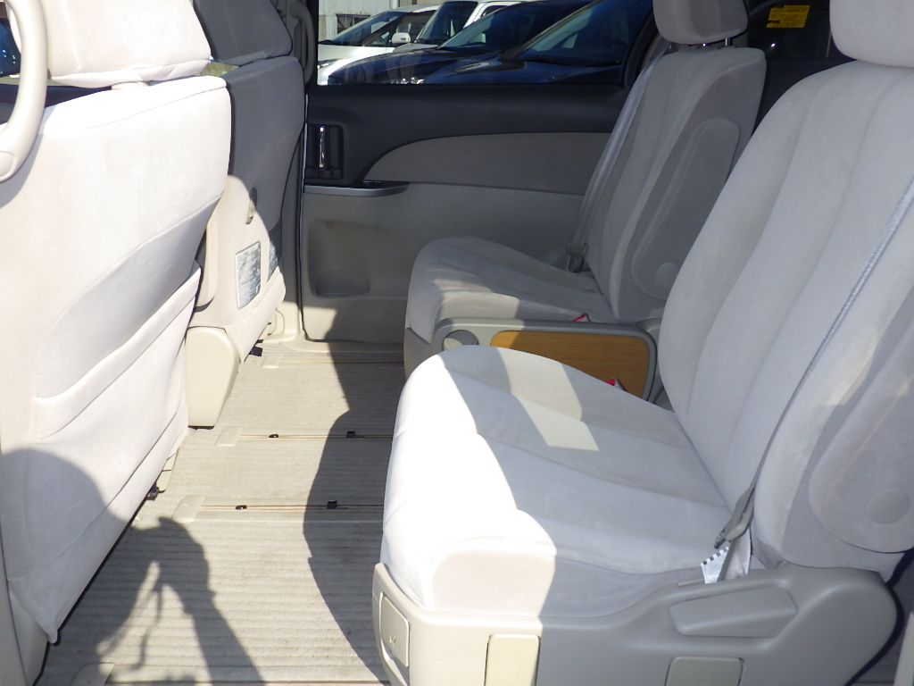 トヨタ エスティマの画像7