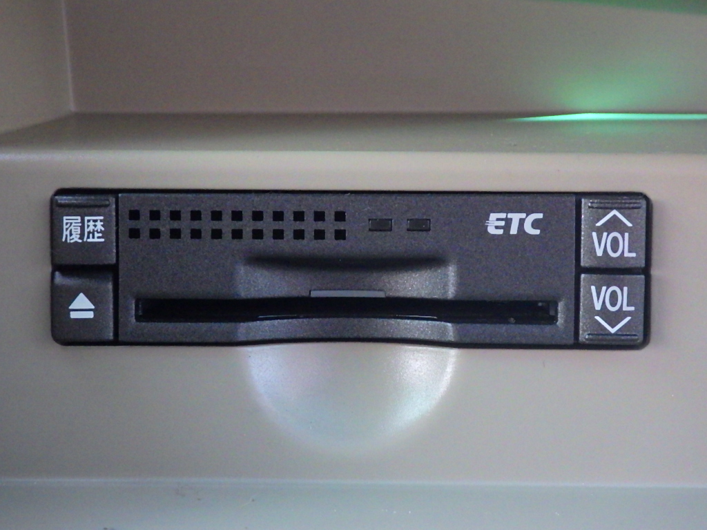 トヨタ エスティマの画像12