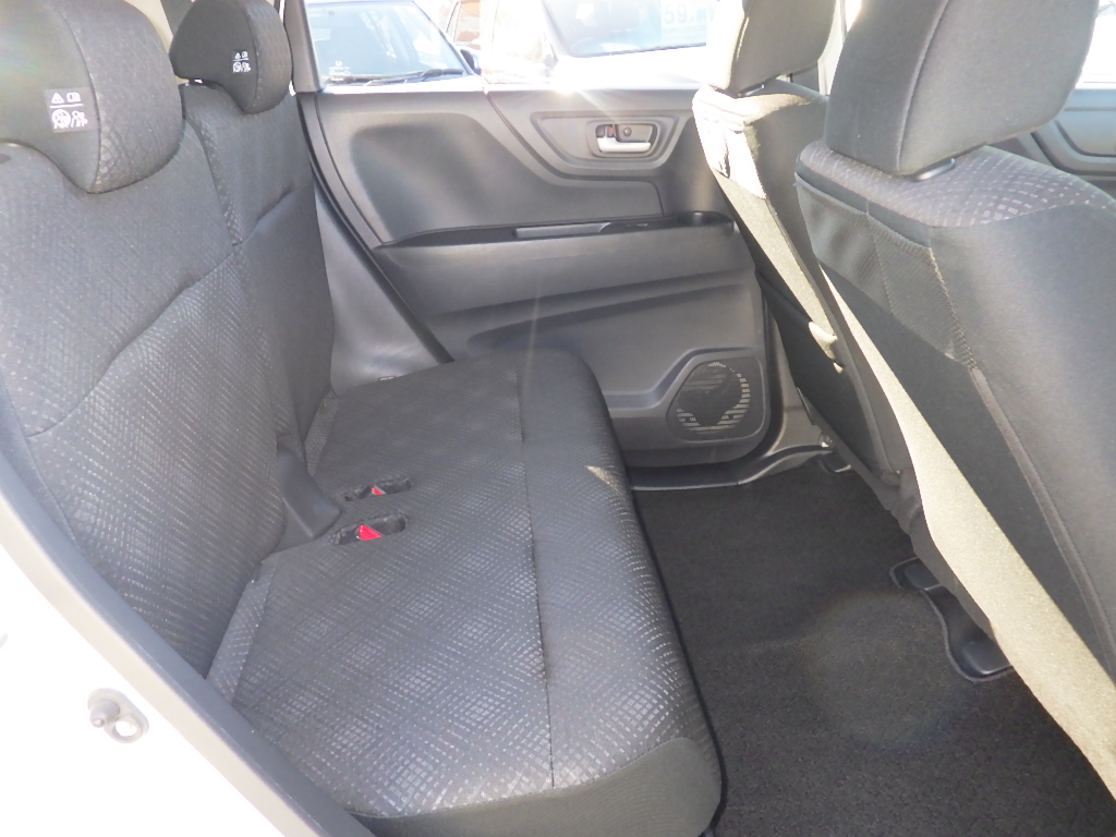 ホンダ N-WGNカスタムの画像4