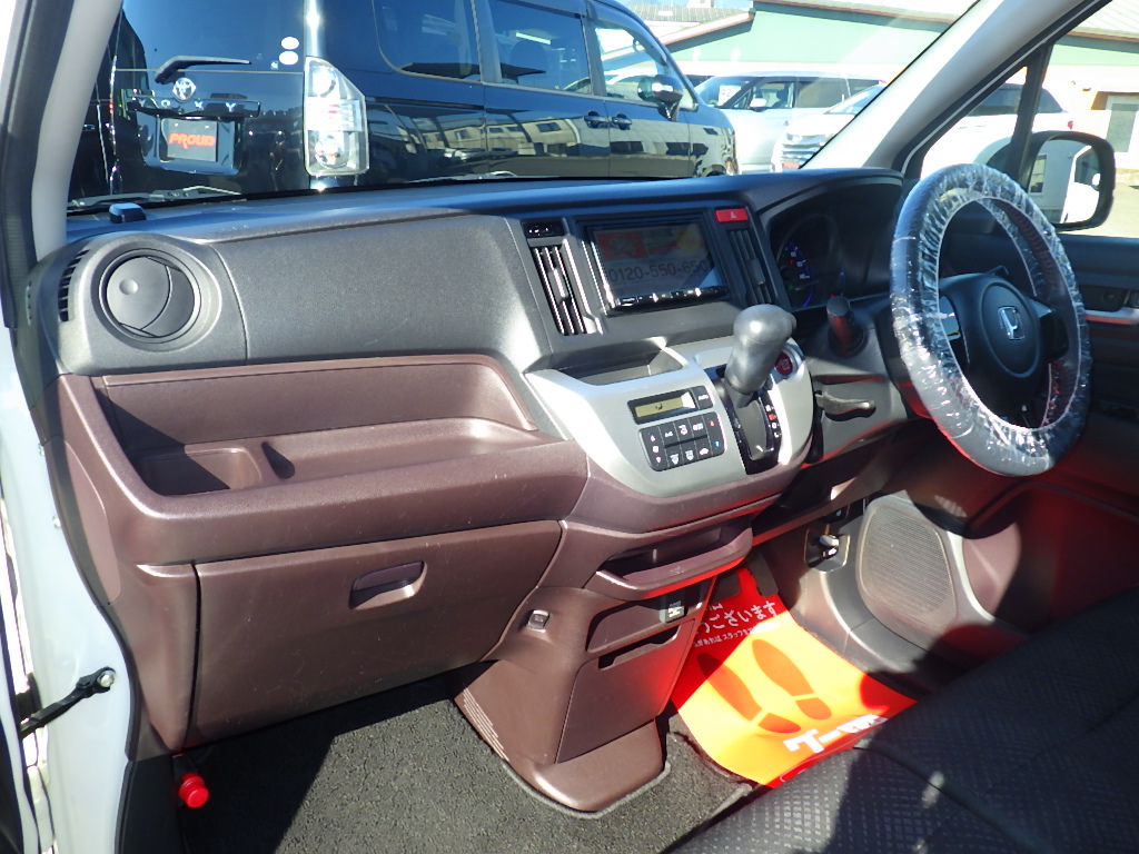 ホンダ N-WGNカスタムの画像5