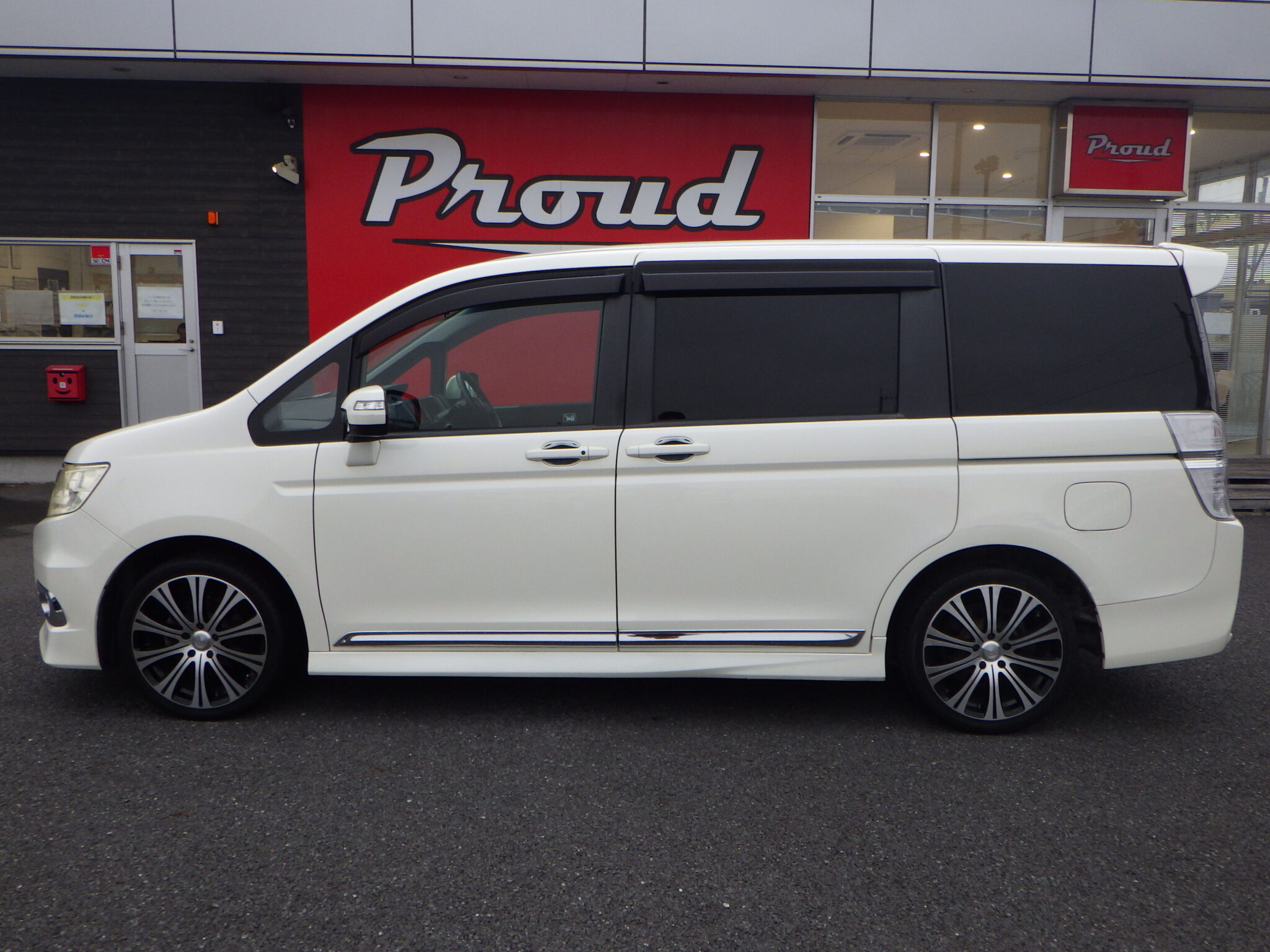 ホンダ ステップワゴンスパーダの画像8