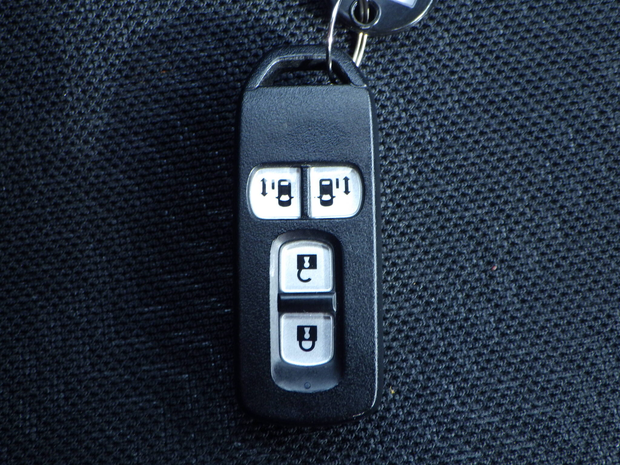 ホンダ N-BOXカスタムの画像17