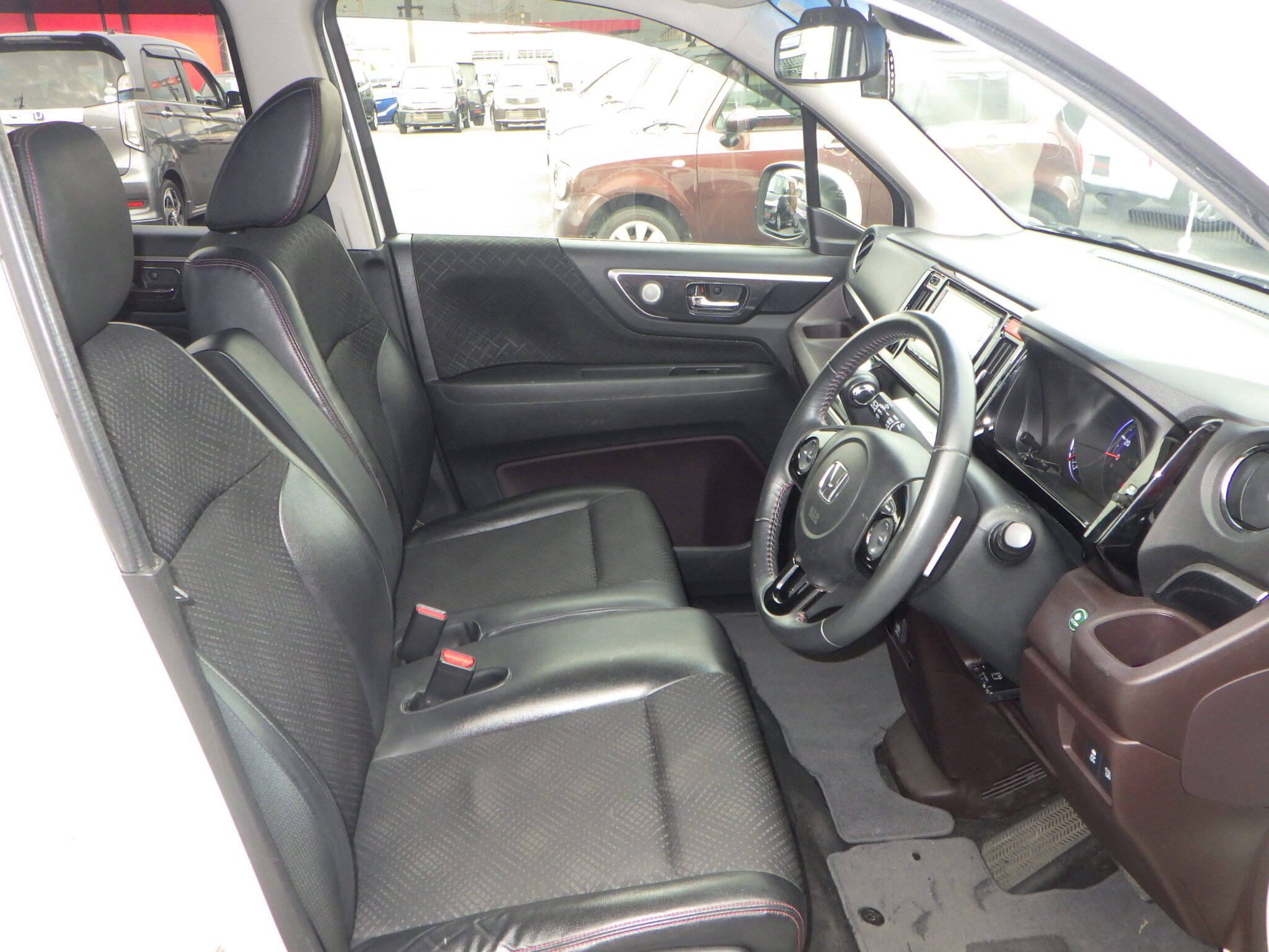 ホンダ N-WGNカスタムの画像9