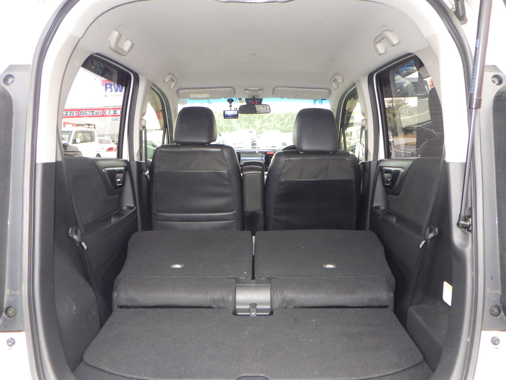 ホンダ N-WGNカスタムの画像11