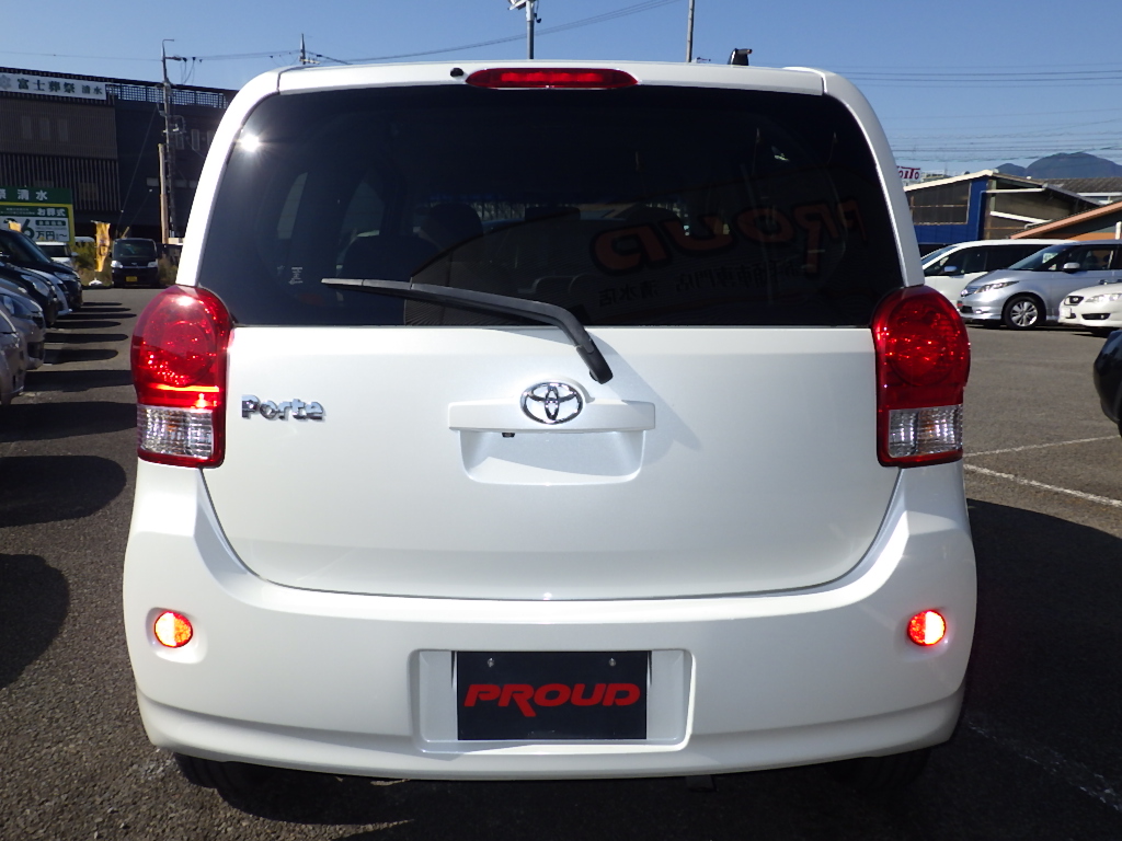 トヨタ ポルテの画像19