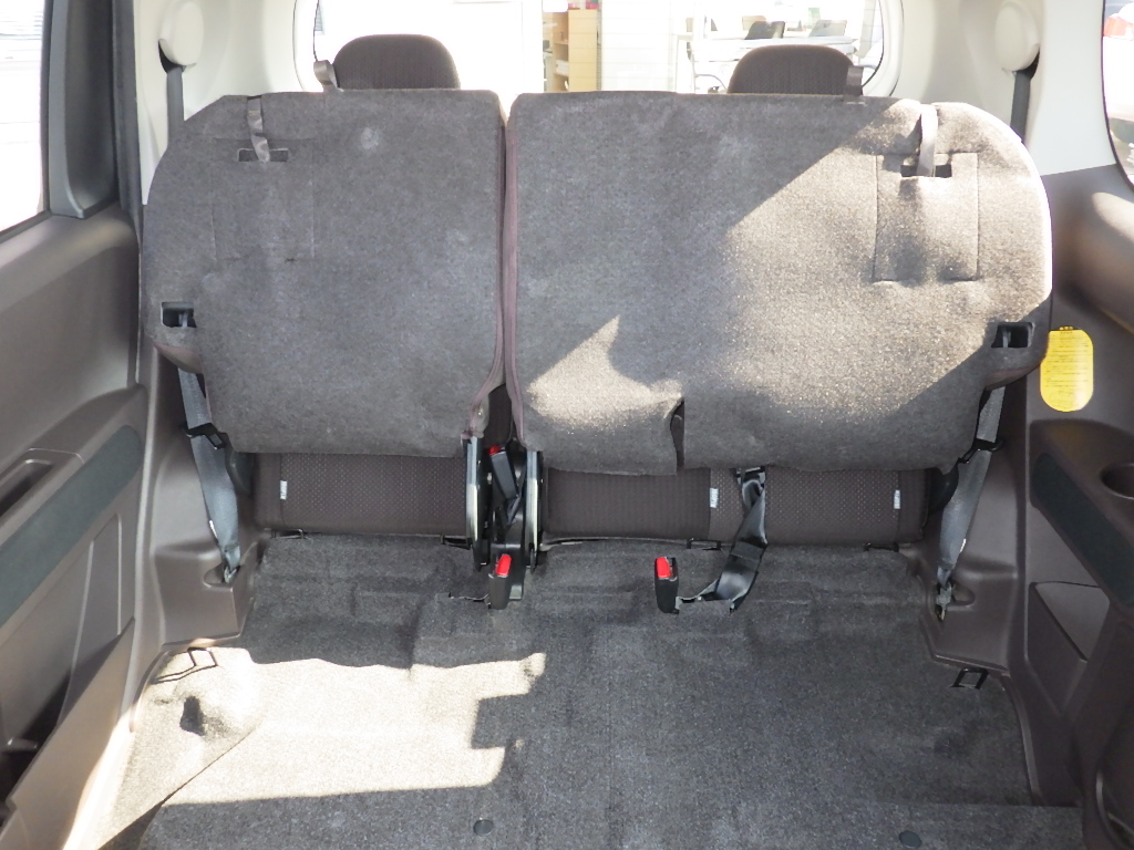 トヨタ ポルテの画像7