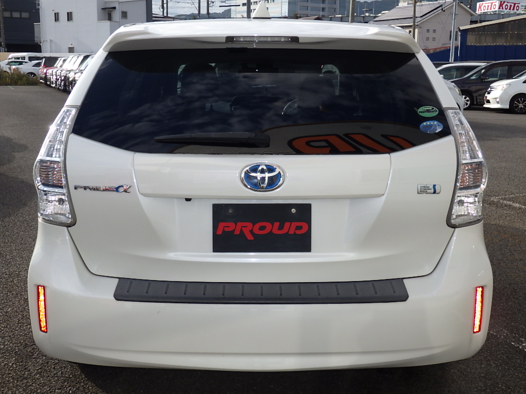 トヨタ プリウスαの画像19