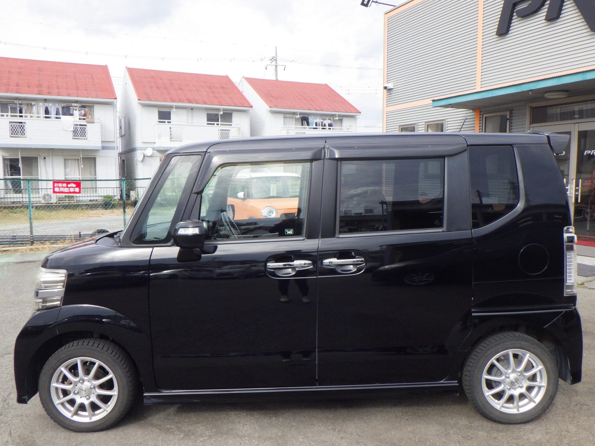 ホンダ N-BOXカスタムの画像8