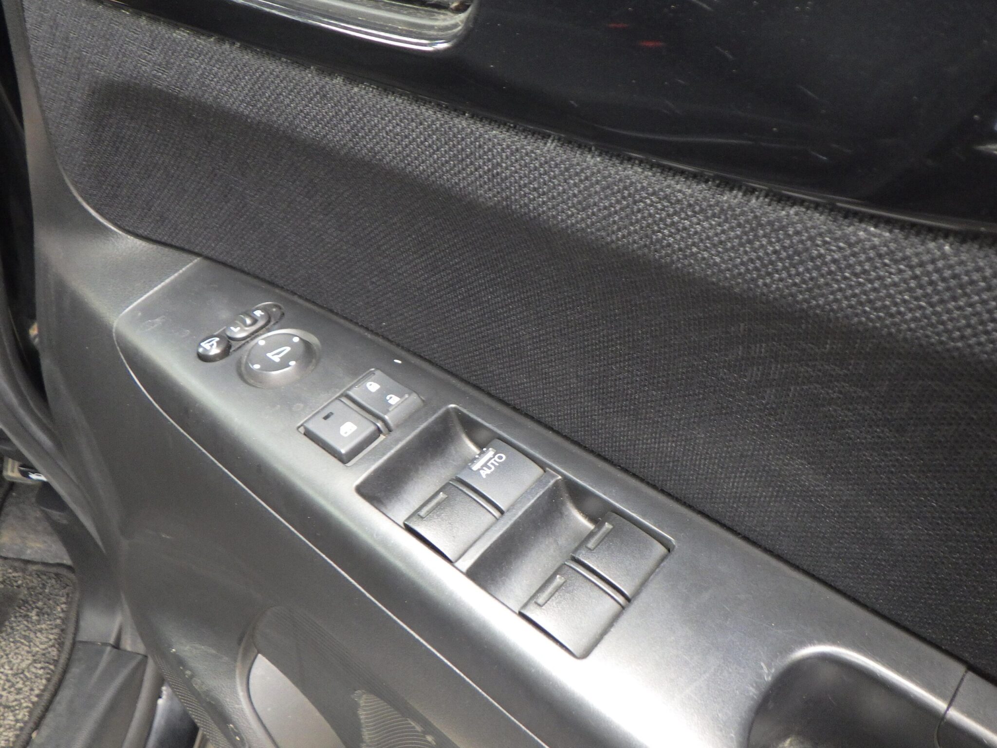 ホンダ N-BOXカスタムの画像13