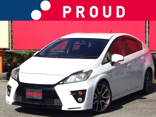 トヨタ プリウスの画像1