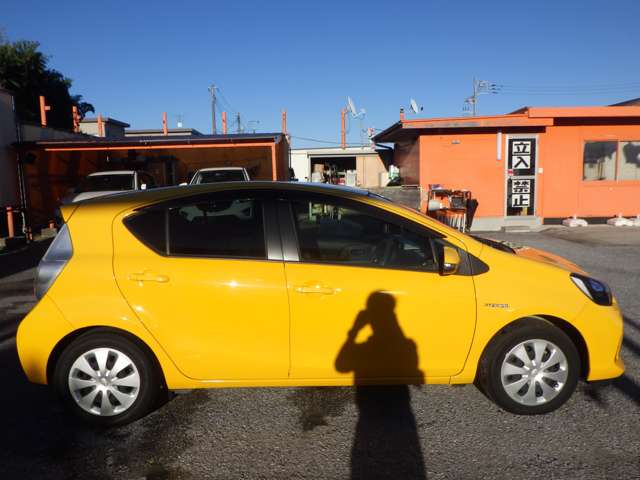 トヨタ アクアの画像3