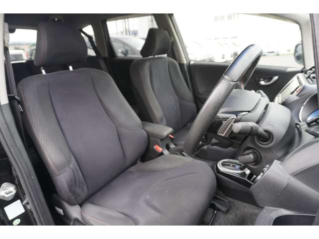 ホンダ フィットハイブリッドの画像8