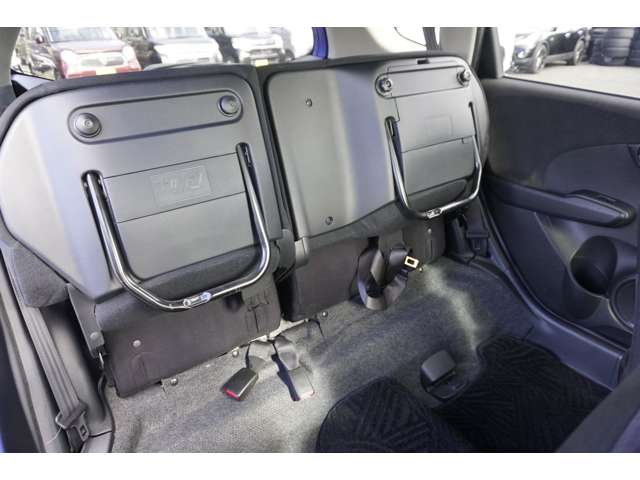 ホンダ フィットハイブリッドの画像12