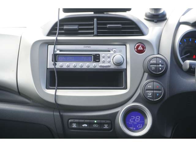 ホンダ フィットハイブリッドの画像14