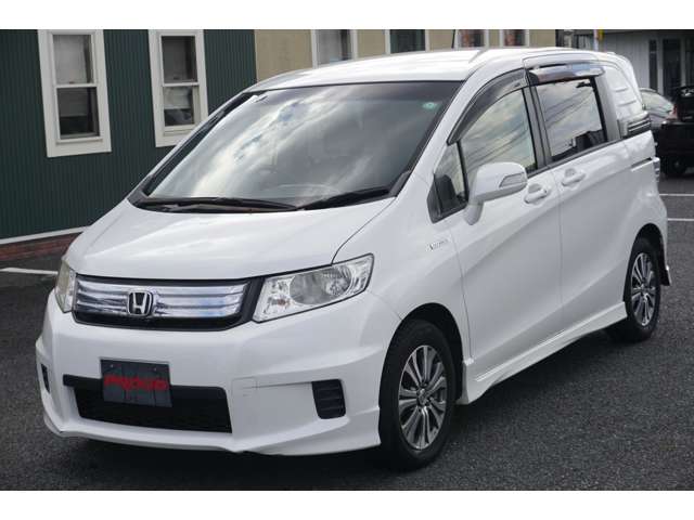 ホンダ フリードスパイクハイブリッドの画像4
