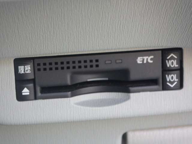 トヨタ プリウスの画像14