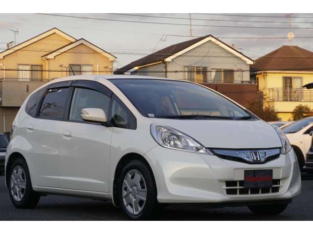 ホンダ フィットハイブリッドの画像2