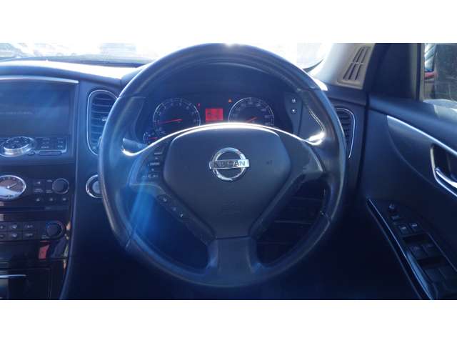 日産 スカイラインクロスオーバーの画像10