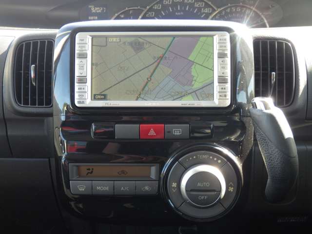 ダイハツ タントカスタムの画像10