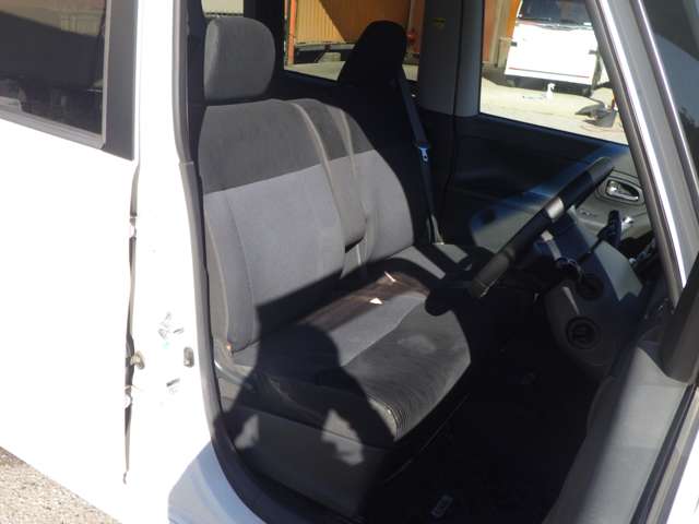 ダイハツ タントカスタムの画像11