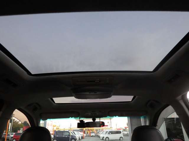 トヨタ エスティマの画像14