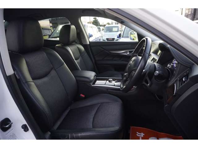 日産 フーガの画像15