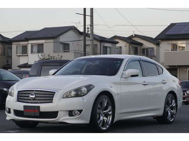 日産 フーガの画像4