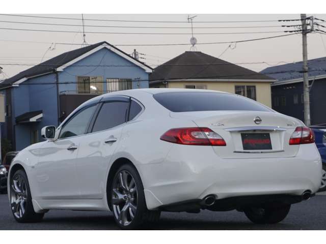 日産 フーガの画像5