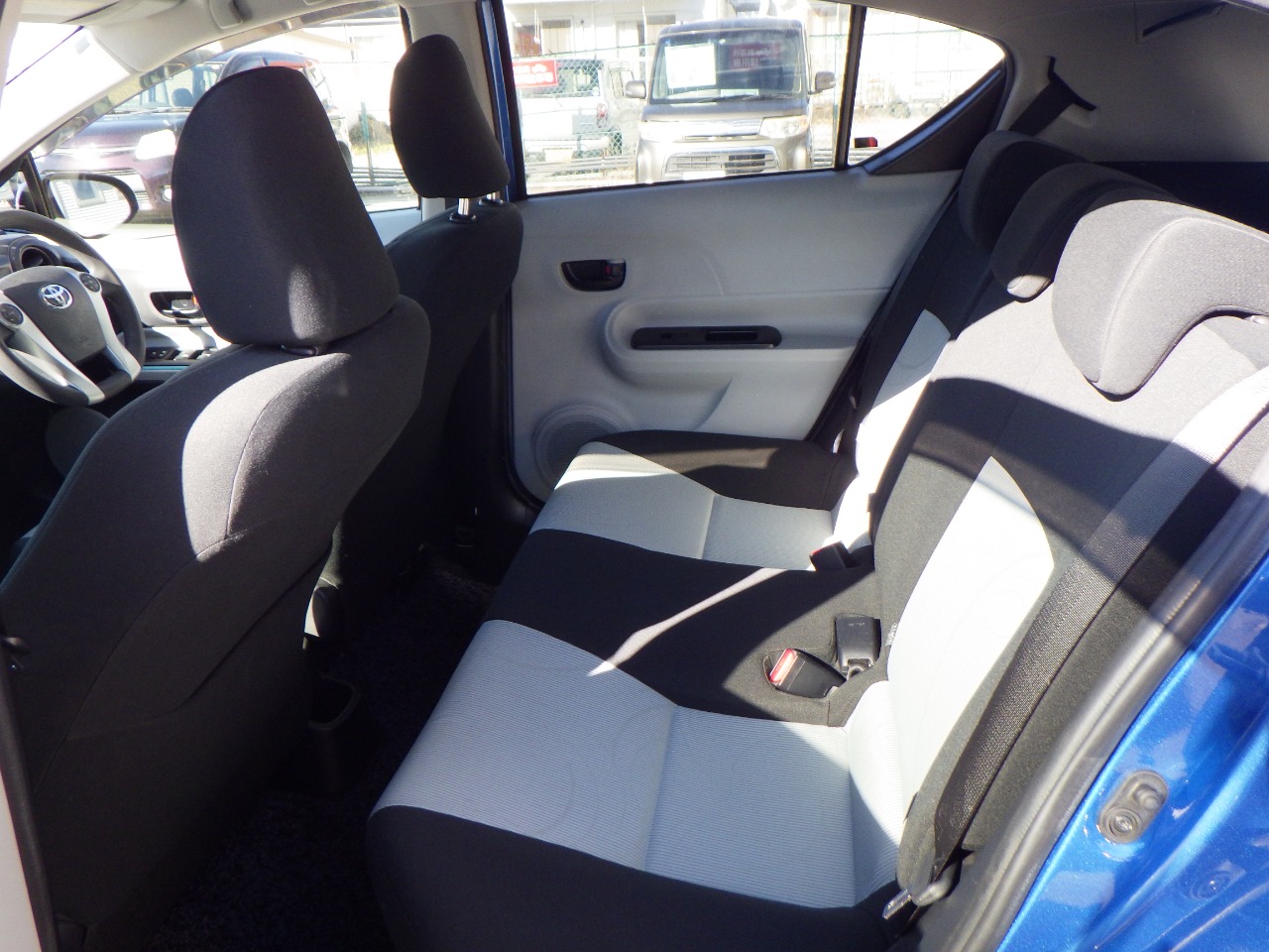 トヨタ アクアの画像13