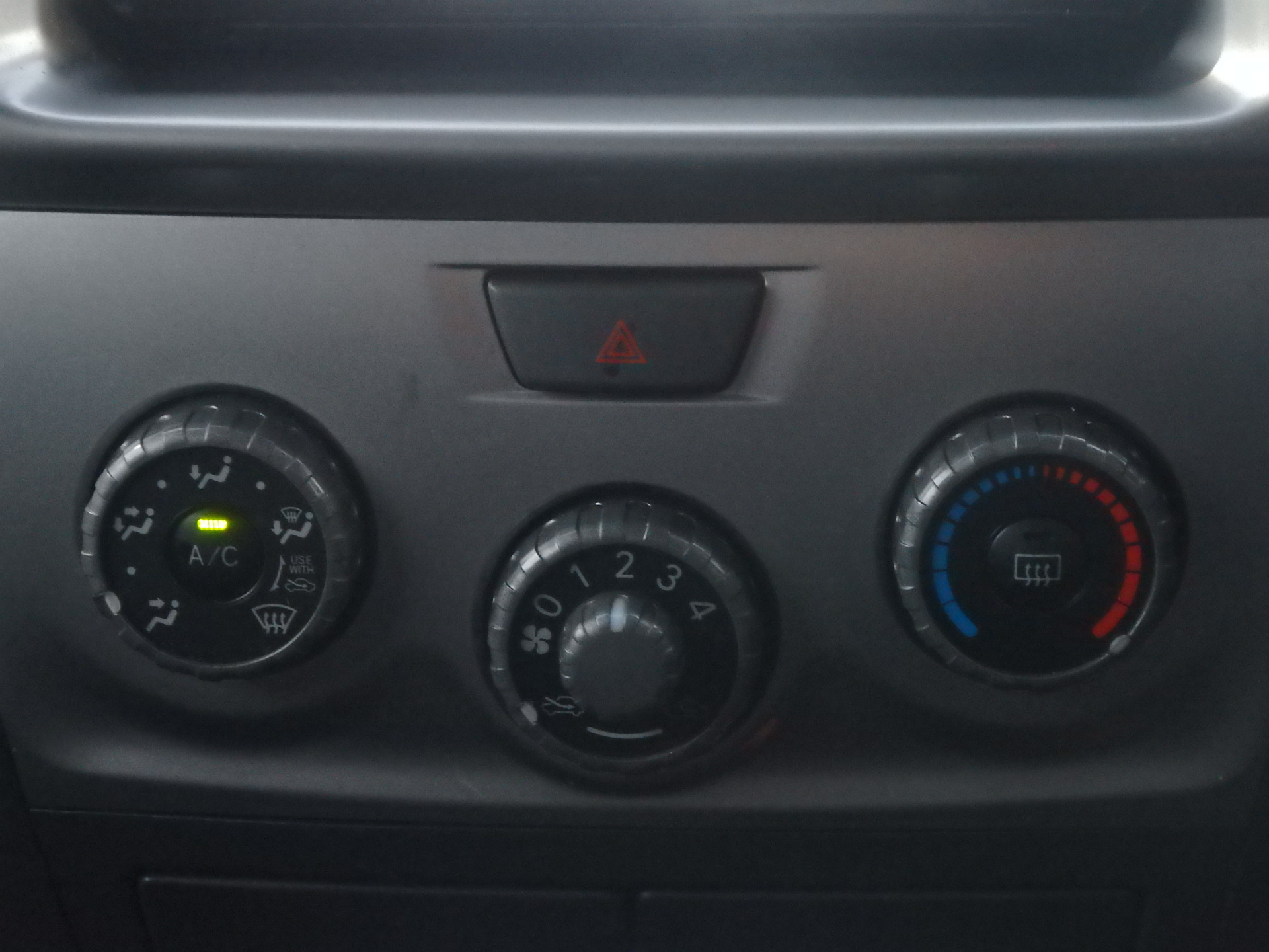 トヨタ ｂＢの画像16