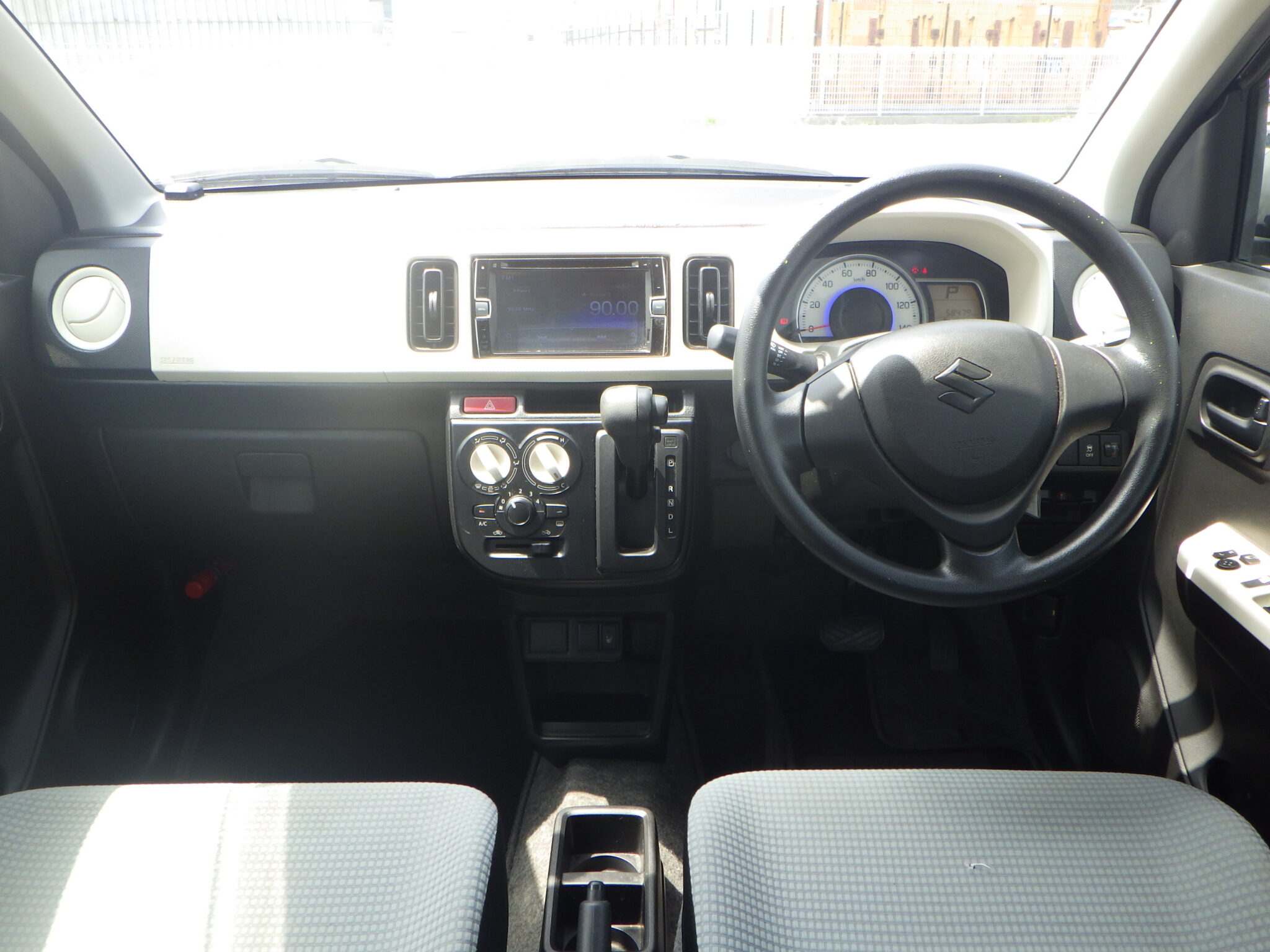 スズキ アルトの画像12