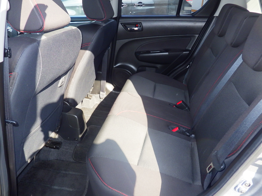 スズキ スイフトスポーツの画像7