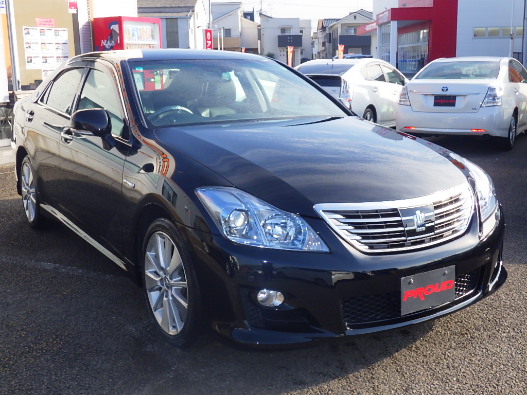 トヨタ クラウンハイブリッドの画像17