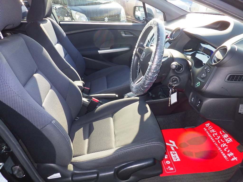 ホンダ インサイトの画像3